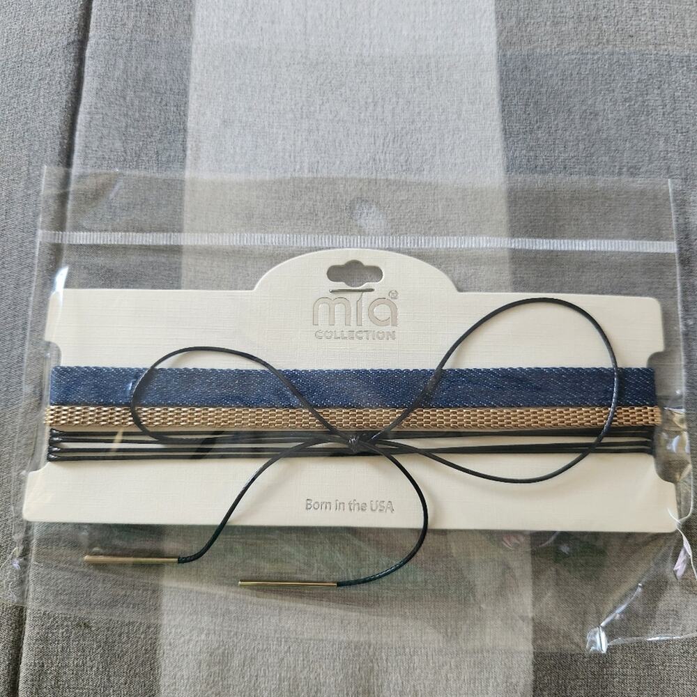 Mia Collection By kim Min‎ Sun Chokers Gold and Blue Denim